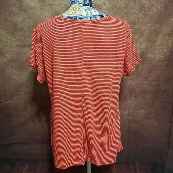 Umgee red/white striped V-neck tee - Picture 3 of 5